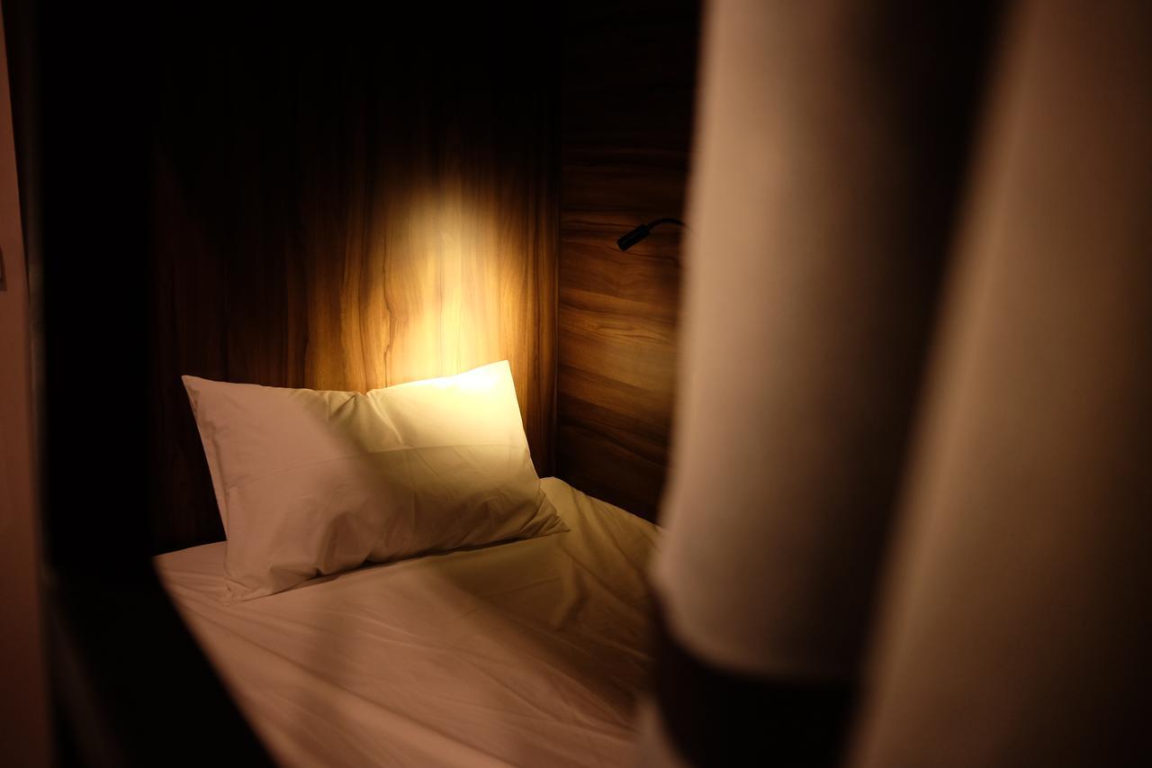 Hostel Urby Bangkok Eksteriør billede