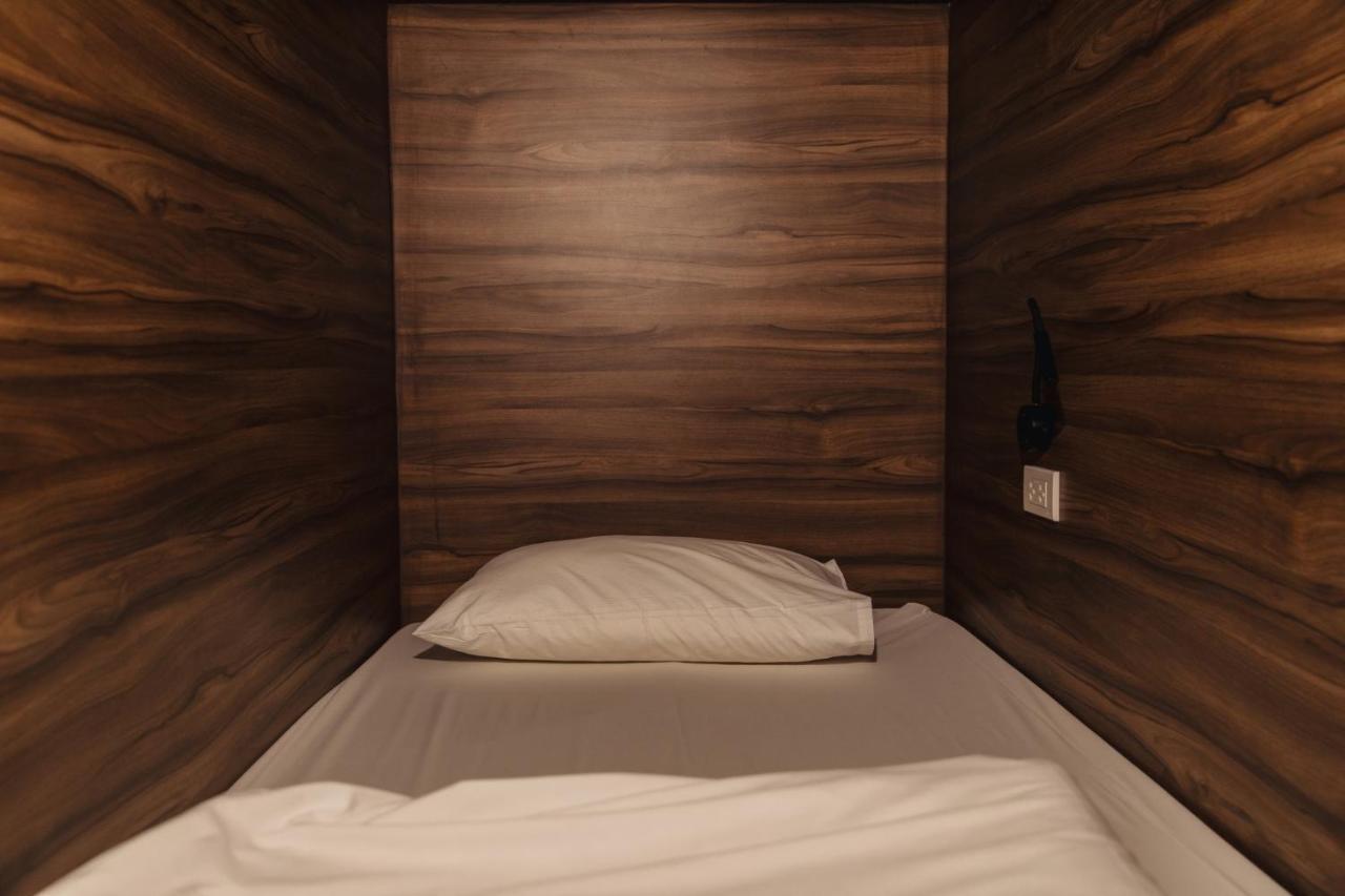 Hostel Urby Bangkok Eksteriør billede